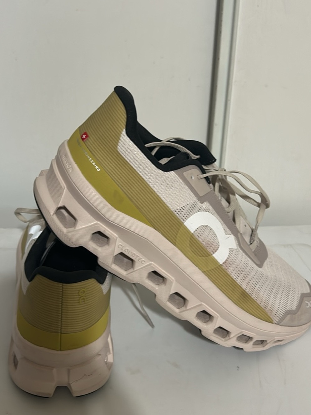 On Running Cloud Women’s Trainer in Olive Green and Beige